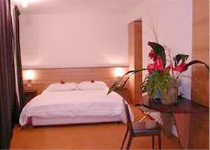 Nicotel Отель Корато