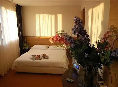 Отель Nicotel